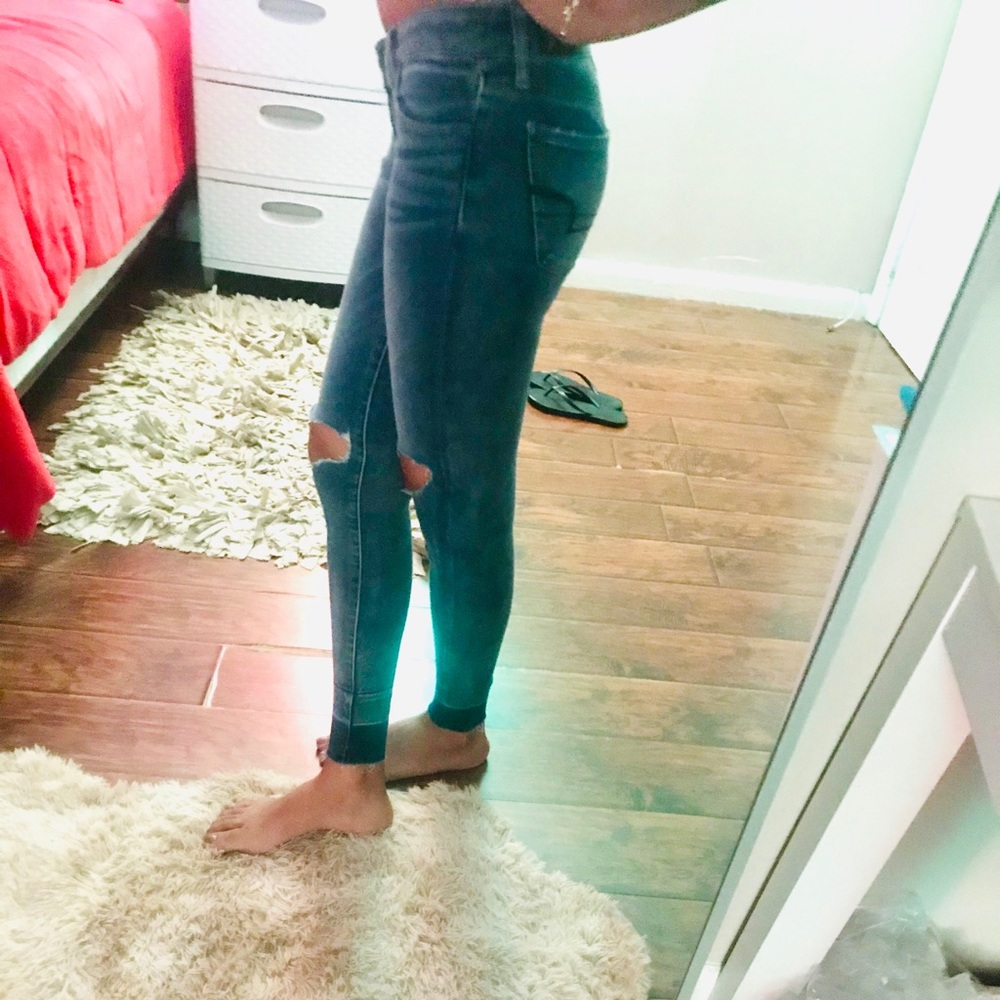 Jeans 👖 - Picture 3 of 5